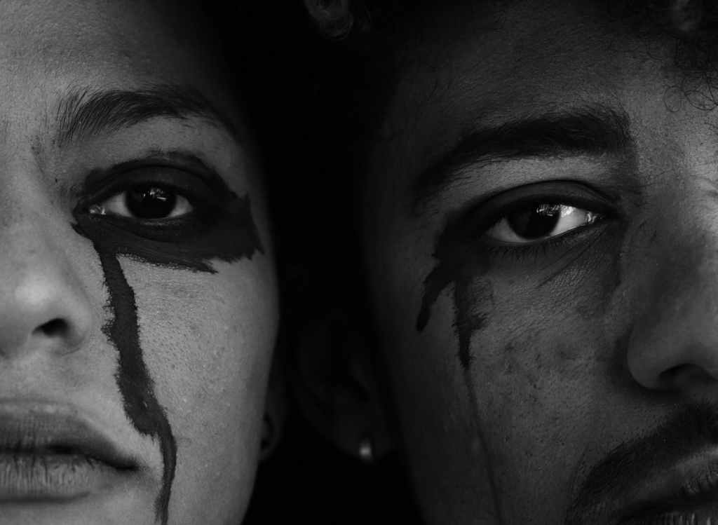 En tus Ojos&nbsp;Oscuros